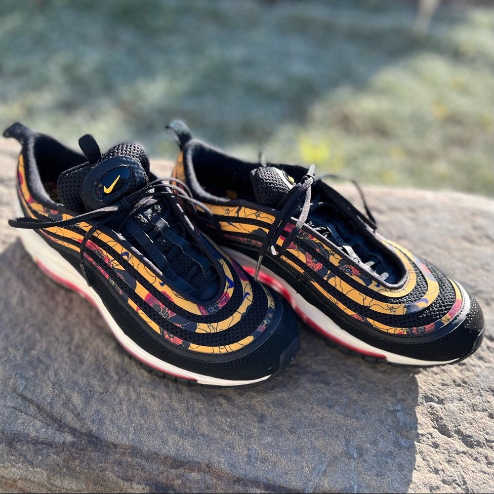 Nike Womens Air Max